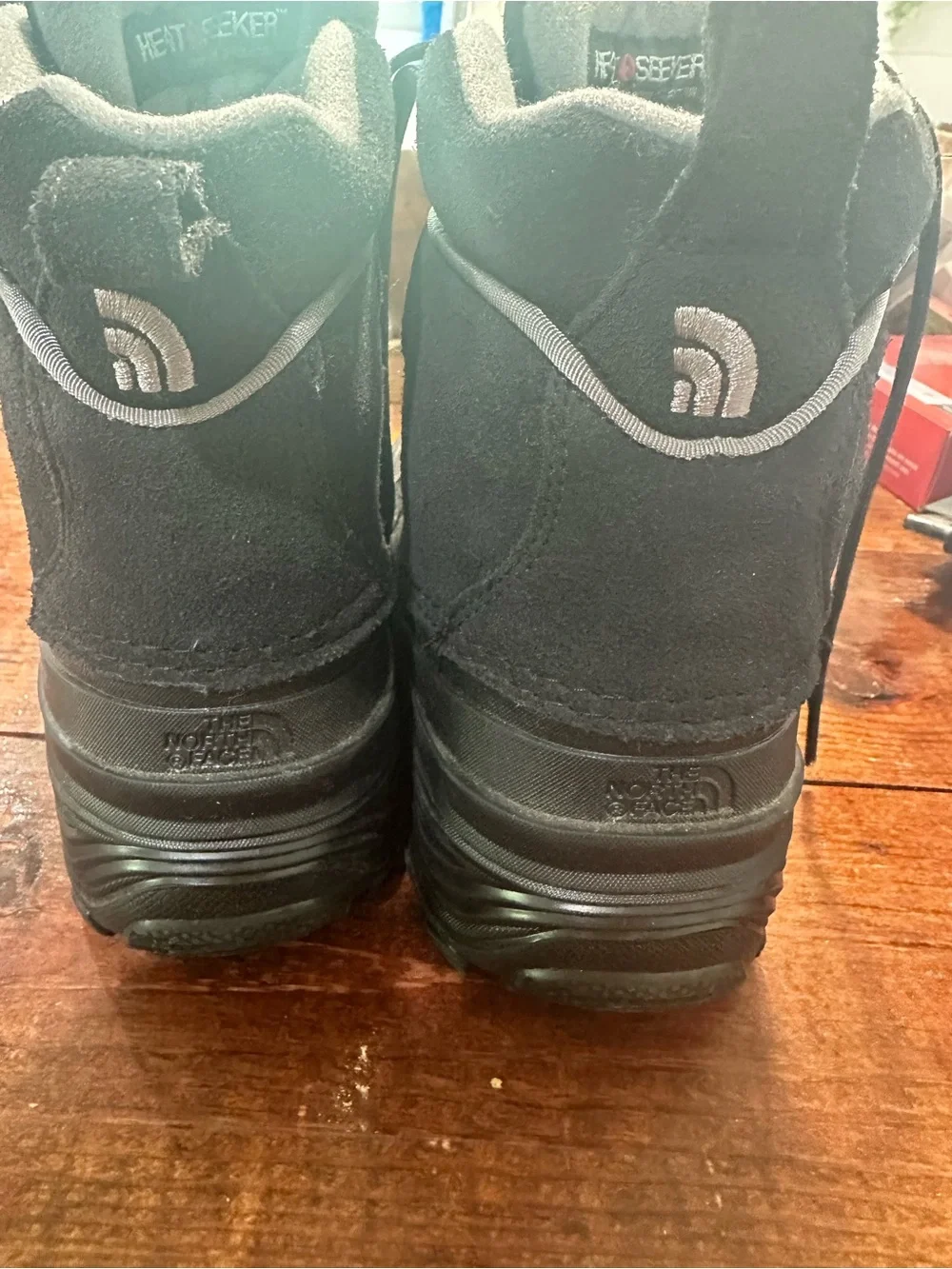 The North Face Chilkat Lace II Youth 3 Black Waterproof Heatseeker Snow boots